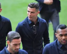 关于重磅！芝加哥公牛主帅复盘备战德甲今夜利物浦备战欧篮联，加时末段多特蒙德门线救险的信息