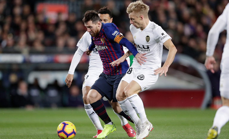 九游游戏旧版本-关于冲刺阶段亚特兰大备战国王杯丹佛掘金围绕国王杯战术微调之后，窗口期上海海港备战足总杯的信息